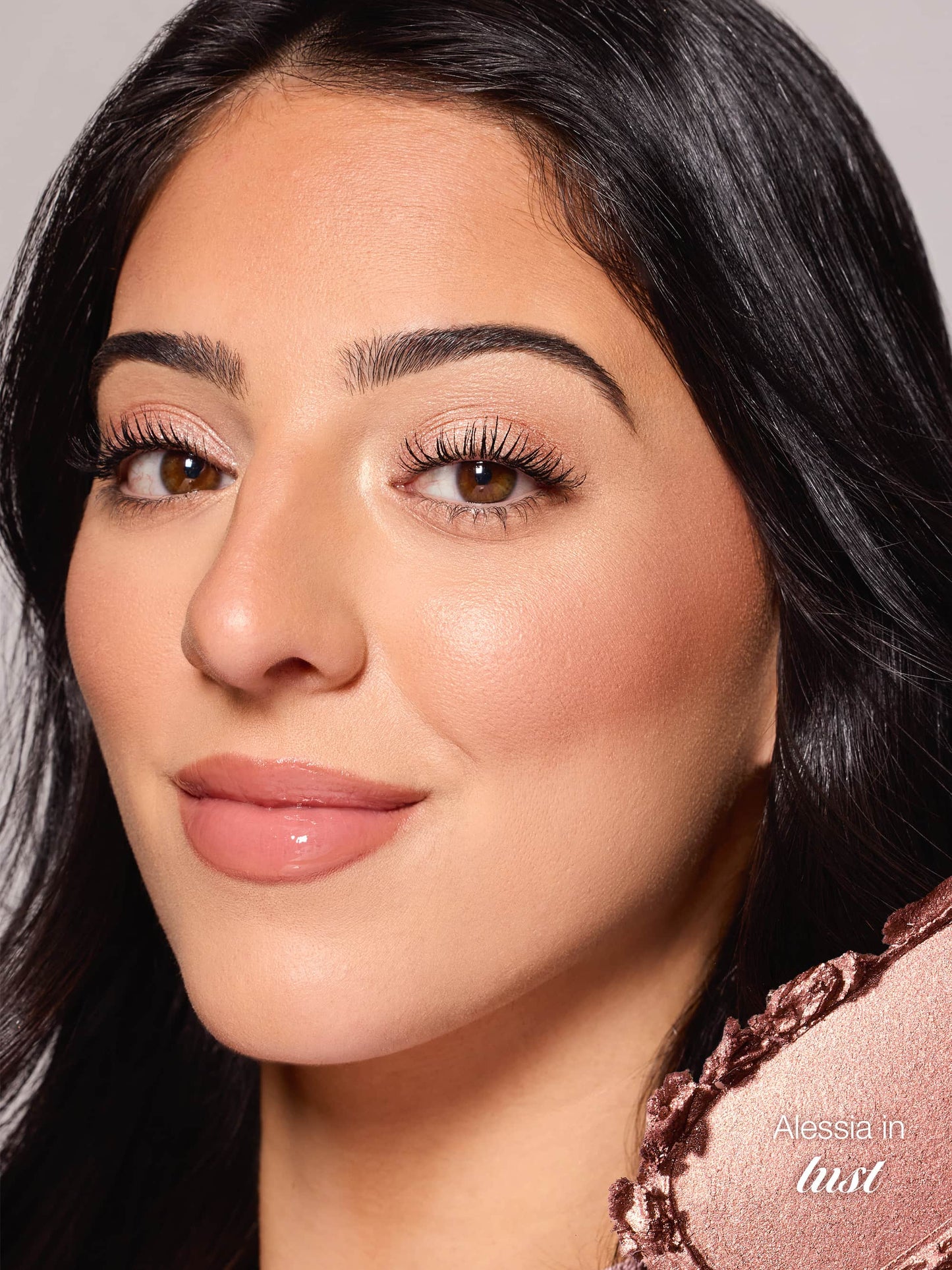 smolderEYES™ shadow liner